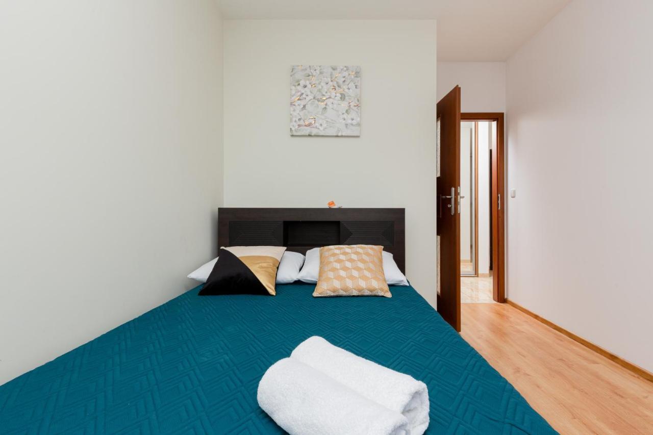 Apartment Na Woli Sowinskiego By Renters Warsaw