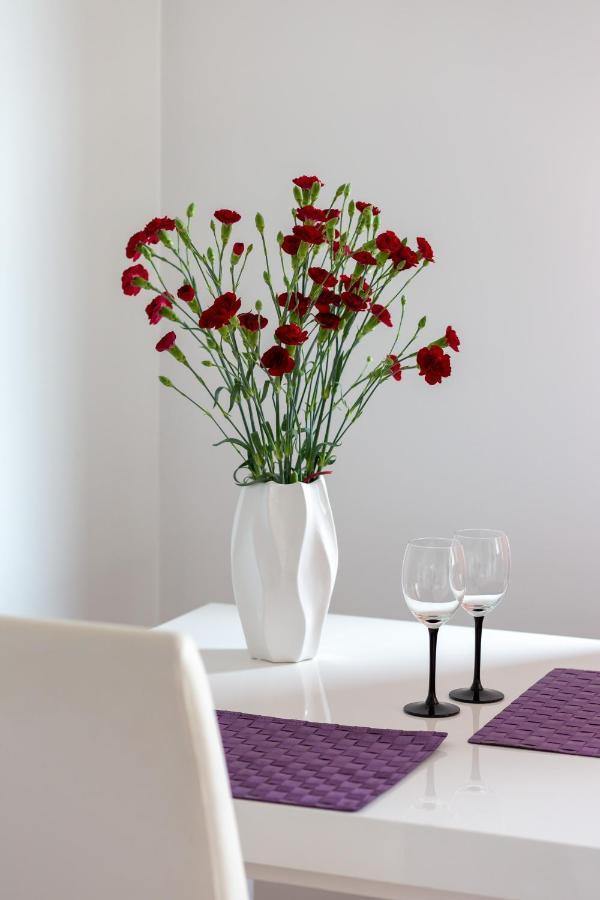 Apartment Na Woli Sowinskiego By Renters *